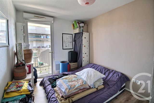 Afficher la photo en grand Appartement F3 à vendre - 3 pièces - 62.0 m2 - BORDEAUX - 33 - AQUITAINE - Century 21 Talent Immobilier