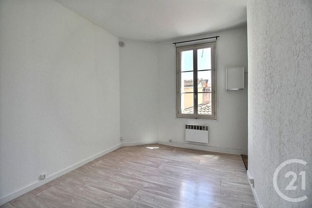 Appartement T1 à vendre - 1 pièce - 22.0 m2 - BORDEAUX - 33 - AQUITAINE - Century 21 Talent Immobilier Appartement T1 à vendre - 1 pièce - 22.0 m2 - BORDEAUX - 33 - AQUITAINE - Century 21 Talent Immobilier