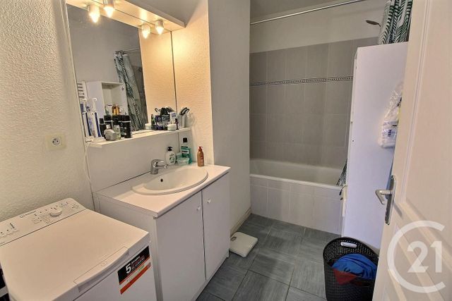 Afficher la photo en grand Appartement F2 à vendre - 2 pièces - 45.0 m2 - BORDEAUX - 33 - AQUITAINE - Century 21 Talent Immobilier