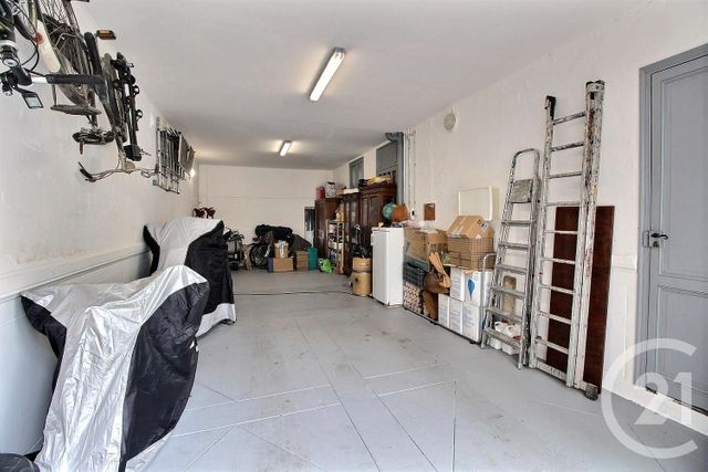 Afficher la photo en grand maison à vendre - 9 pièces - 198.6 m2 - BORDEAUX - 33 - AQUITAINE - Century 21 Talent Immobilier