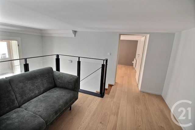 Afficher la photo en grand Appartement F3 à vendre - 3 pièces - 48.6 m2 - BORDEAUX - 33 - AQUITAINE - Century 21 Talent Immobilier