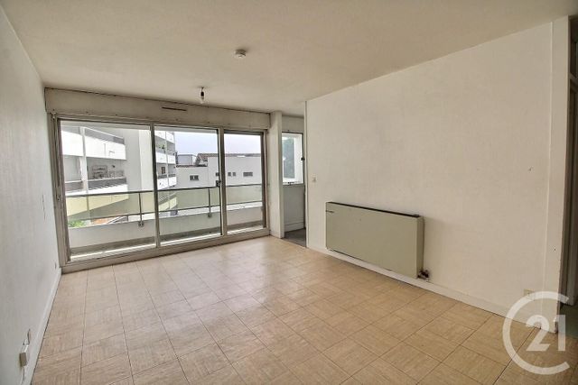 Appartement F1 à vendre - 1 pièce - 26.32 m2 - BORDEAUX - 33 - AQUITAINE - Century 21 Talent Immobilier