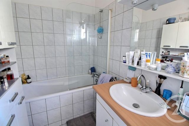 Appartement T2 à vendre - 2 pièces - 54.78 m2 - BORDEAUX - 33 - AQUITAINE - Century 21 Talent Immobilier