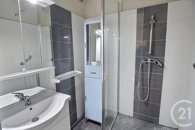 Appartement F4 à vendre - 4 pièces - 67.98 m2 - BORDEAUX - 33 - AQUITAINE - Century 21 Talent Immobilier