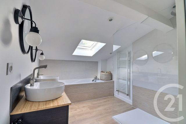 Afficher la photo en grand maison à vendre - 5 pièces - 124.0 m2 - BORDEAUX - 33 - AQUITAINE - Century 21 Talent Immobilier