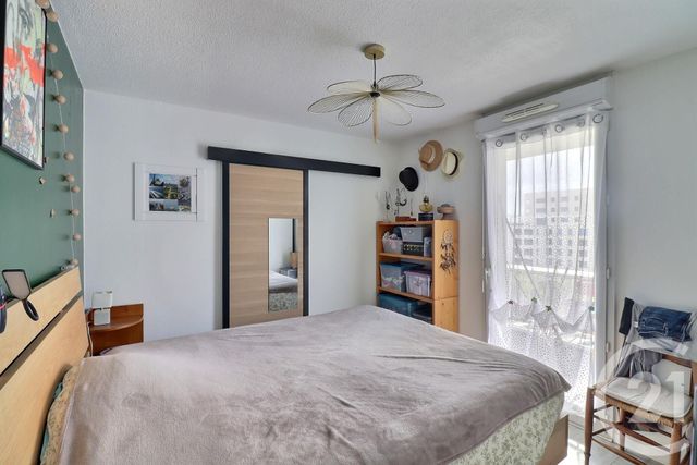 Appartement T2 à vendre - 2 pièces - 47.5 m2 - BORDEAUX - 33 - AQUITAINE - Century 21 Talent Immobilier