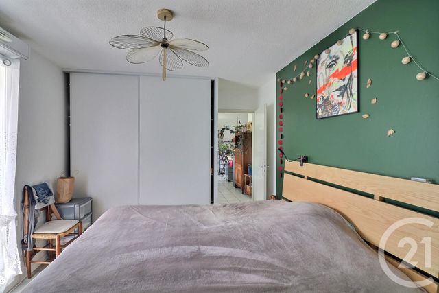 Appartement T2 à vendre - 2 pièces - 47.5 m2 - BORDEAUX - 33 - AQUITAINE - Century 21 Talent Immobilier