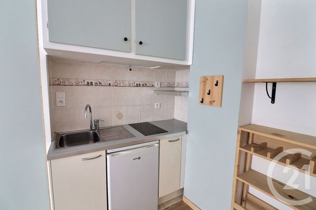 Afficher la photo en grand Appartement T2 à vendre - 2 pièces - 30.38 m2 - BORDEAUX - 33 - AQUITAINE - Century 21 Talent Immobilier