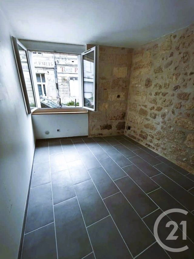 Appartement T2 à vendre - 2 pièces - 30.38 m2 - BORDEAUX - 33 - AQUITAINE - Century 21 Talent Immobilier