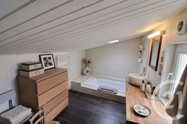 Appartement F3 à vendre - 3 pièces - 86.0 m2 - BORDEAUX - 33 - AQUITAINE - Century 21 Talent Immobilier