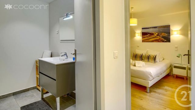 Appartement T2 à vendre - 2 pièces - 44.0 m2 - BORDEAUX - 33 - AQUITAINE - Century 21 Talent Immobilier