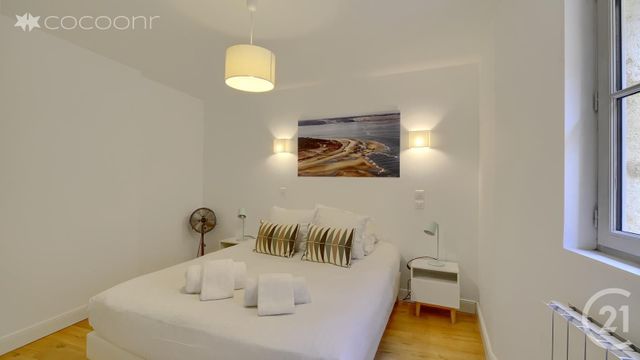 Appartement T2 à vendre - 2 pièces - 44.0 m2 - BORDEAUX - 33 - AQUITAINE - Century 21 Talent Immobilier