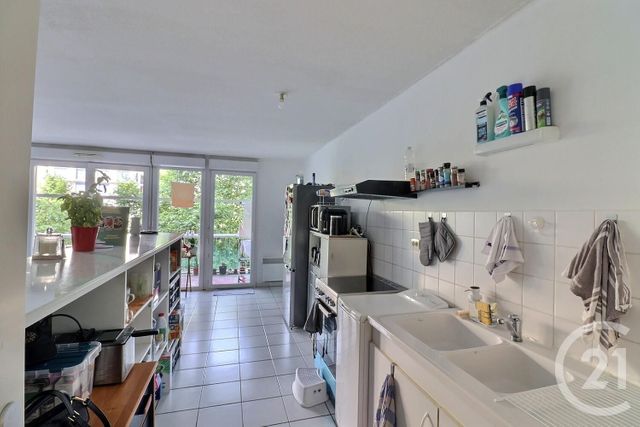 Appartement F3 à vendre - 3 pièces - 71.79 m2 - BORDEAUX - 33 - AQUITAINE - Century 21 Talent Immobilier