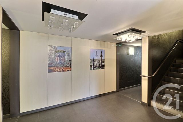 Appartement F1 à vendre - 1 pièce - 37.55 m2 - BORDEAUX - 33 - AQUITAINE - Century 21 Talent Immobilier
