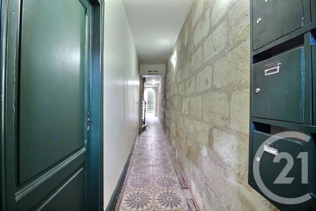 Appartement T1 à vendre - 1 pièce - 38.0 m2 - BORDEAUX - 33 - AQUITAINE - Century 21 Talent Immobilier