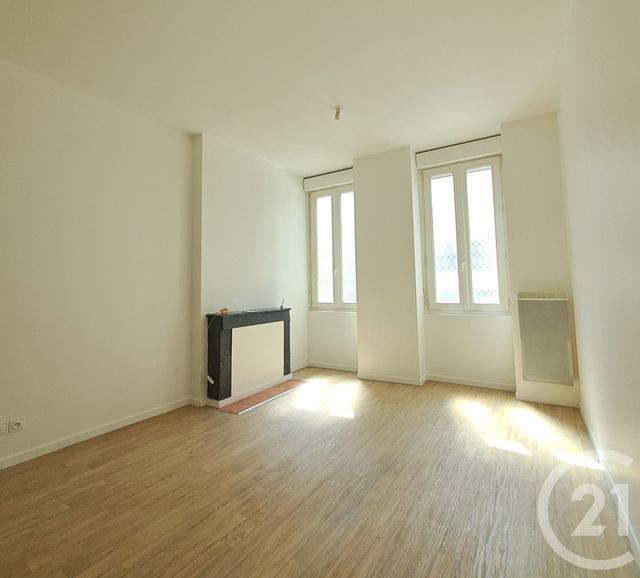 Afficher la photo en grand Appartement F2 bis à vendre - 3 pièces - 57.66 m2 - BORDEAUX - 33 - AQUITAINE - Century 21 Talent Immobilier