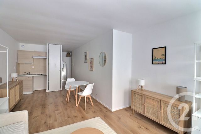 Appartement T1 à vendre - 1 pièce - 30.2 m2 - BORDEAUX - 33 - AQUITAINE - Century 21 Talent Immobilier