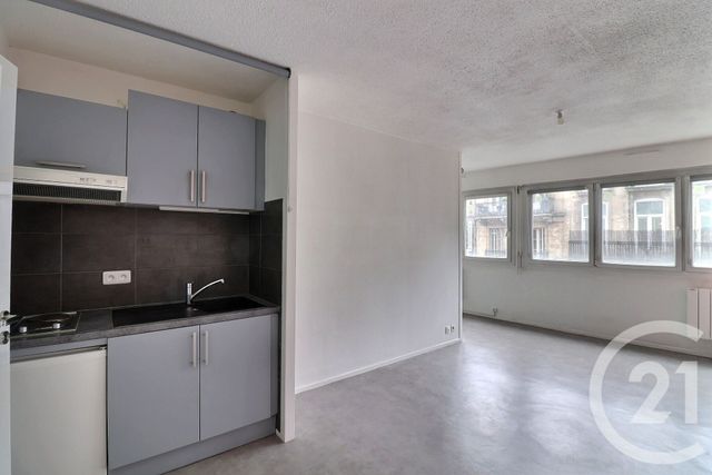 Appartement T1 à vendre - 1 pièce - 37.8 m2 - BORDEAUX - 33 - AQUITAINE - Century 21 Talent Immobilier