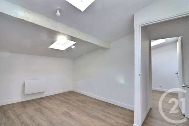 Appartement T3 à vendre - 3 pièces - 49.7 m2 - BORDEAUX - 33 - AQUITAINE - Century 21 Talent Immobilier