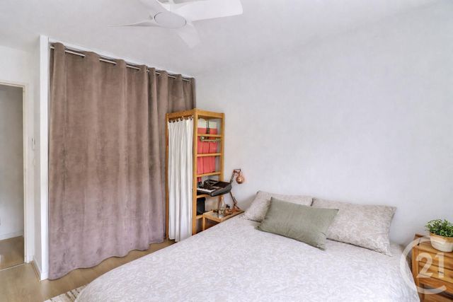 Appartement T2 à vendre - 2 pièces - 49.42 m2 - BORDEAUX - 33 - AQUITAINE - Century 21 Talent Immobilier