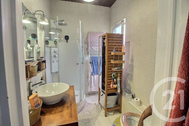 Appartement T4 à vendre - 5 pièces - 128.43 m2 - BORDEAUX - 33 - AQUITAINE - Century 21 Talent Immobilier