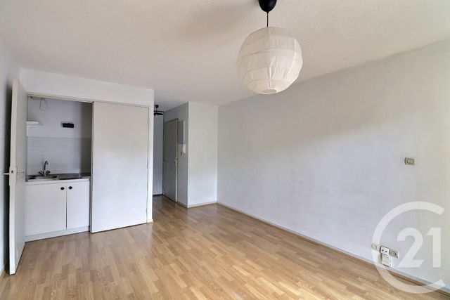 Appartement Studio à vendre - 1 pièce - 23.06 m2 - BORDEAUX - 33 - AQUITAINE - Century 21 Talent Immobilier