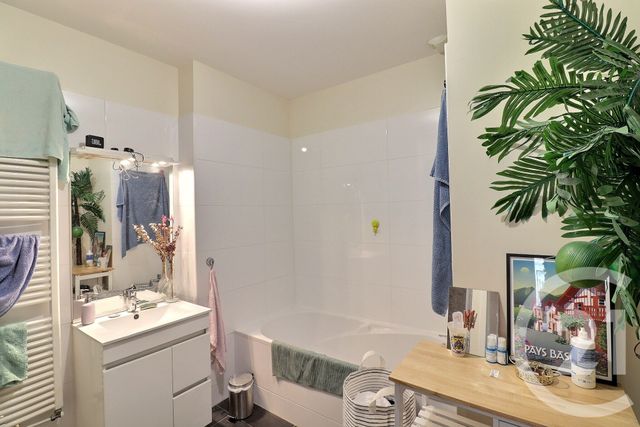 Appartement T3 à vendre - 3 pièces - 73.0 m2 - BORDEAUX - 33 - AQUITAINE - Century 21 Talent Immobilier