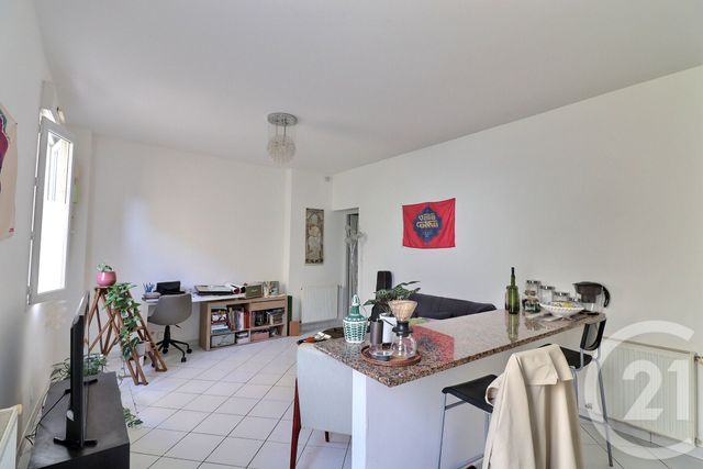 Appartement T1 à vendre - 1 pièce - 44.0 m2 - BORDEAUX - 33 - AQUITAINE - Century 21 Talent Immobilier