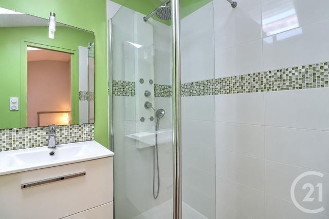 Appartement T2 à vendre - 2 pièces - 35.79 m2 - BORDEAUX - 33 - AQUITAINE - Century 21 Talent Immobilier
