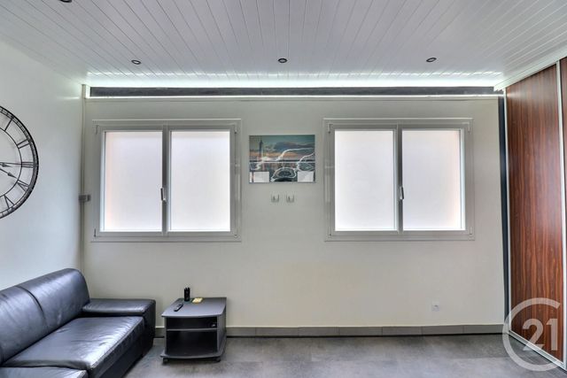 Appartement Studio à vendre - 1 pièce - 22.77 m2 - BORDEAUX - 33 - AQUITAINE - Century 21 Talent Immobilier