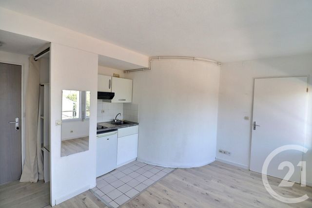 Appartement Studio à vendre - 1 pièce - 17.87 m2 - BORDEAUX - 33 - AQUITAINE - Century 21 Talent Immobilier