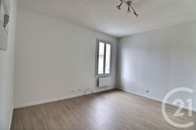 Appartement Studio à vendre - 1 pièce - 20.66 m2 - BORDEAUX - 33 - AQUITAINE - Century 21 Talent Immobilier