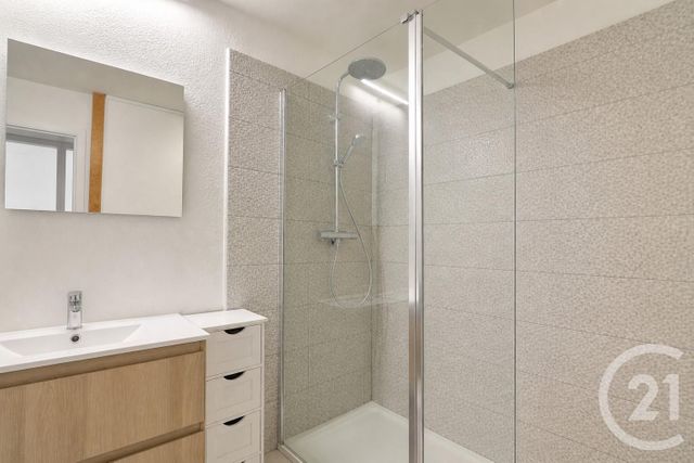 Appartement T2 à vendre - 2 pièces - 40.91 m2 - BORDEAUX - 33 - AQUITAINE - Century 21 Talent Immobilier