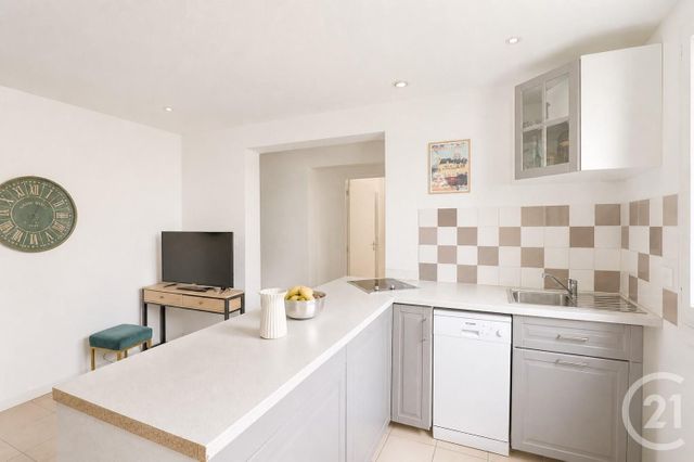 Appartement T2 à vendre - 2 pièces - 40.91 m2 - BORDEAUX - 33 - AQUITAINE - Century 21 Talent Immobilier