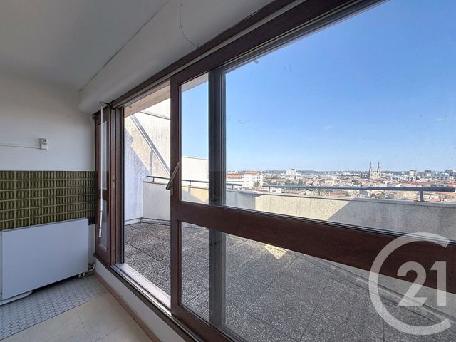 Appartement Studio à vendre - 1 pièce - 23.35 m2 - BORDEAUX - 33 - AQUITAINE - Century 21 Talent Immobilier