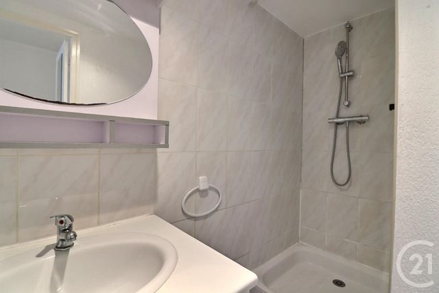 Appartement F1 bis à vendre - 2 pièces - 30.39 m2 - BORDEAUX - 33 - AQUITAINE - Century 21 Talent Immobilier