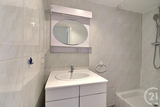 Appartement F1 bis à vendre - 2 pièces - 30.39 m2 - BORDEAUX - 33 - AQUITAINE - Century 21 Talent Immobilier