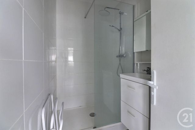 Appartement F1 bis à vendre - 2 pièces - 32.56 m2 - BORDEAUX - 33 - AQUITAINE - Century 21 Talent Immobilier