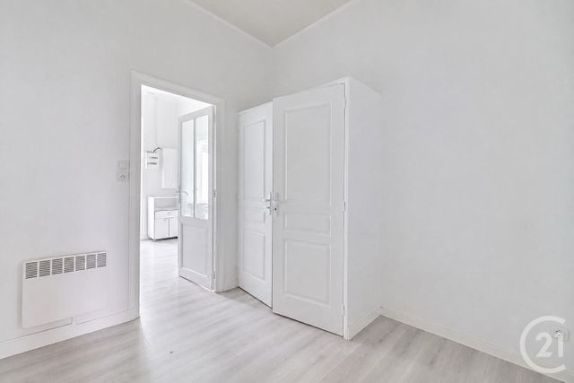 Appartement F1 bis à vendre - 2 pièces - 32.56 m2 - BORDEAUX - 33 - AQUITAINE - Century 21 Talent Immobilier