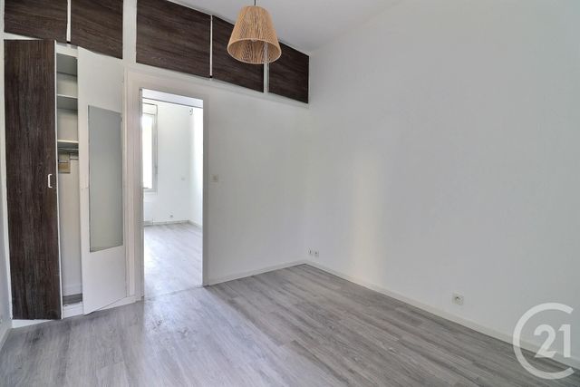 Appartement T2 à vendre - 2 pièces - 29.59 m2 - BORDEAUX - 33 - AQUITAINE - Century 21 Talent Immobilier