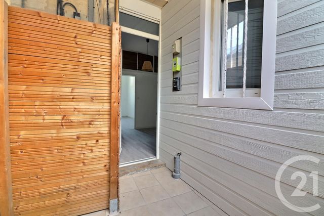 Appartement T2 à vendre - 2 pièces - 29.59 m2 - BORDEAUX - 33 - AQUITAINE - Century 21 Talent Immobilier