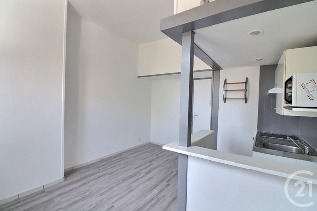 Appartement T2 à vendre - 2 pièces - 29.59 m2 - BORDEAUX - 33 - AQUITAINE - Century 21 Talent Immobilier