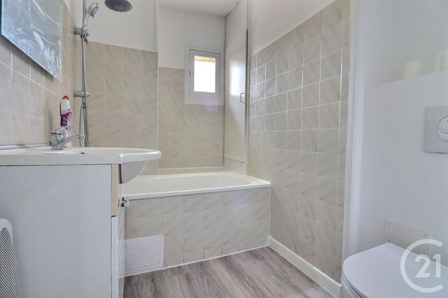 Appartement T1 à vendre - 1 pièce - 21.91 m2 - BORDEAUX - 33 - AQUITAINE - Century 21 Talent Immobilier