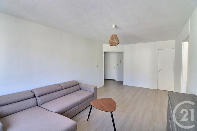 Appartement T2 à vendre - 2 pièces - 48.48 m2 - BORDEAUX - 33 - AQUITAINE - Century 21 Talent Immobilier