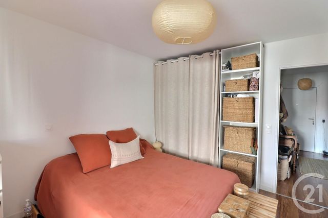 Appartement T4 à vendre - 4 pièces - 80.19 m2 - BORDEAUX - 33 - AQUITAINE - Century 21 Talent Immobilier