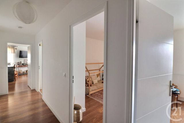 Appartement T4 à vendre - 4 pièces - 80.19 m2 - BORDEAUX - 33 - AQUITAINE - Century 21 Talent Immobilier