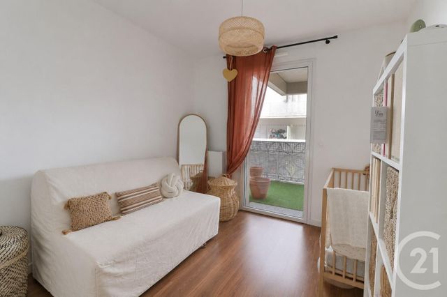 Appartement T4 à vendre - 4 pièces - 80.19 m2 - BORDEAUX - 33 - AQUITAINE - Century 21 Talent Immobilier