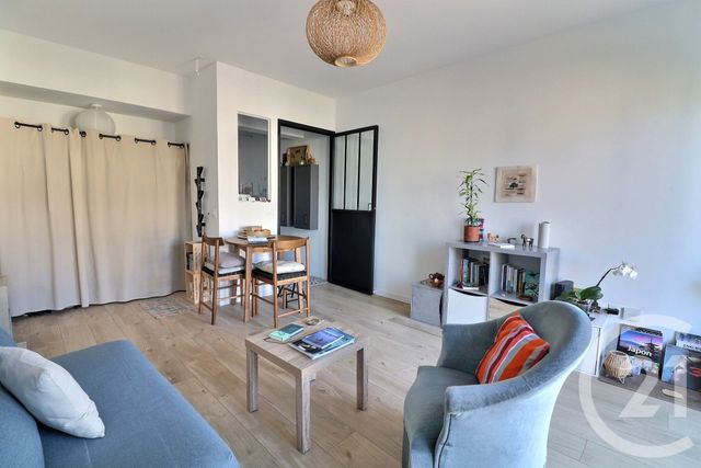 Appartement T1 à vendre - 1 pièce - 27.94 m2 - BORDEAUX - 33 - AQUITAINE - Century 21 Talent Immobilier