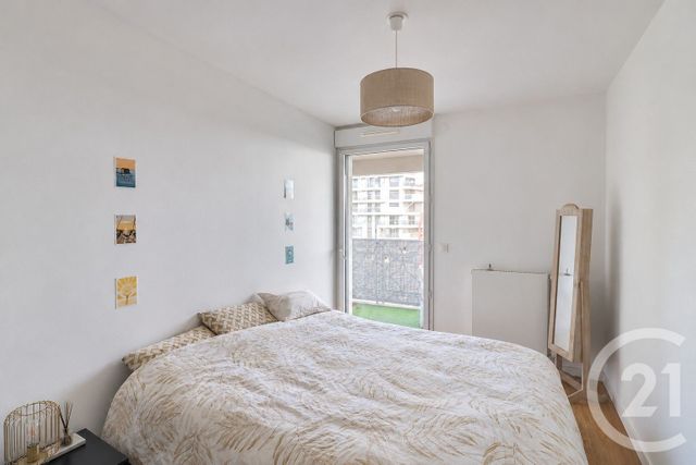 Appartement T3 à vendre - 3 pièces - 60.75 m2 - BORDEAUX - 33 - AQUITAINE - Century 21 Talent Immobilier