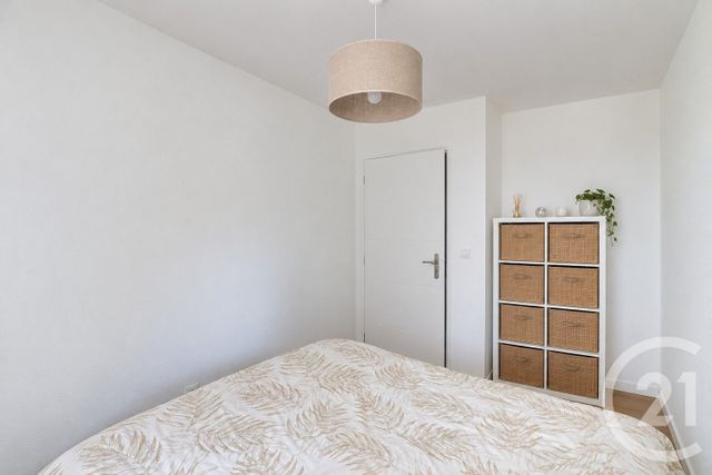 Appartement T3 à vendre - 3 pièces - 60.75 m2 - BORDEAUX - 33 - AQUITAINE - Century 21 Talent Immobilier